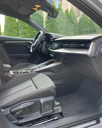 Audi A3 cena 128000 przebieg: 11500, rok produkcji 2022 z Kostrzyn małe 137
